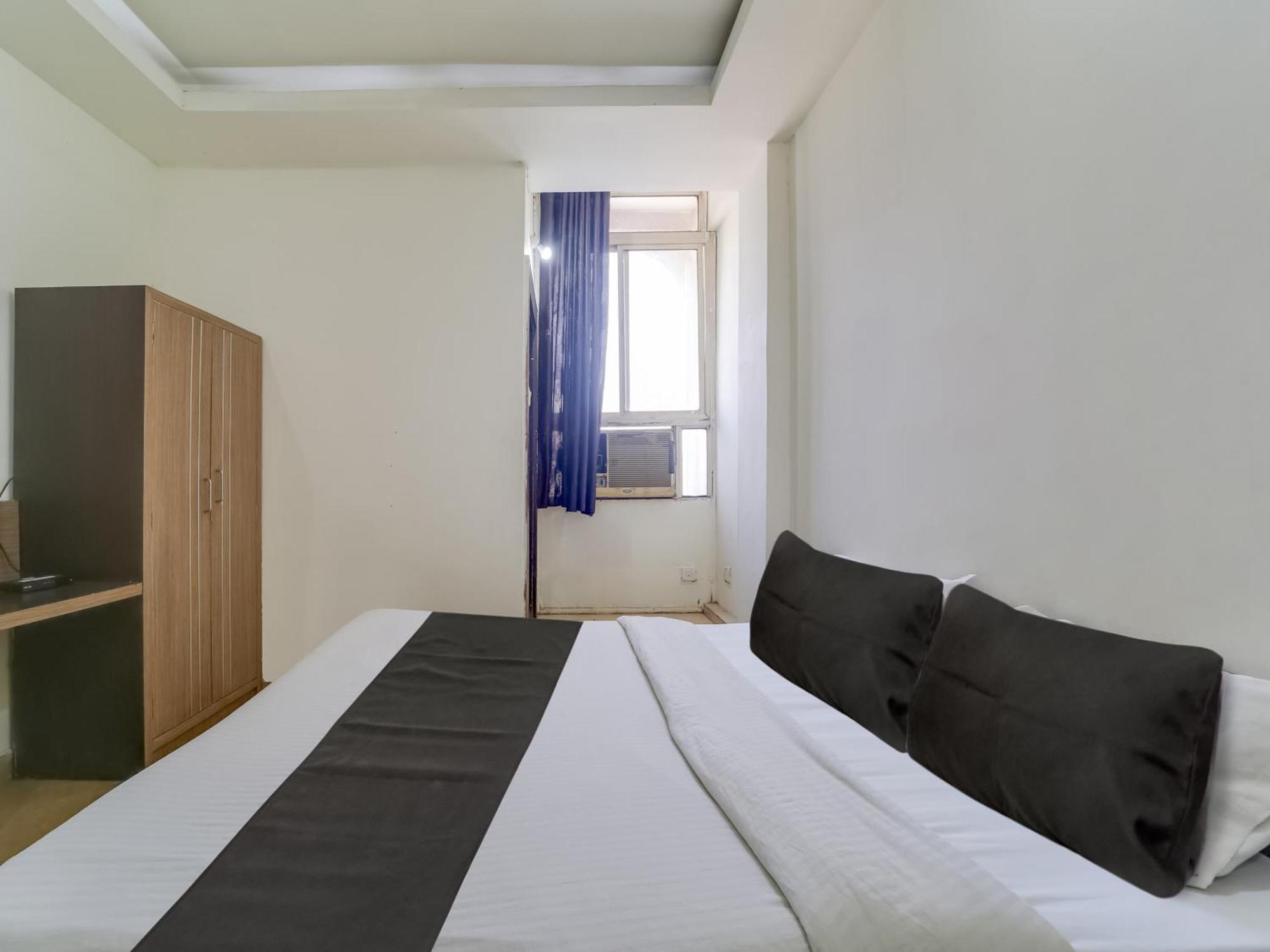 Super Hotel O The Surbhi Bhopal Esterno foto